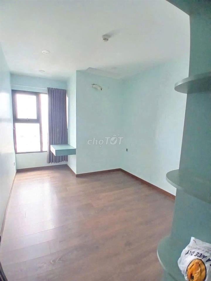 Căn 3 phòng ngủ C/c Phú Thạnh- Nguyễn Sơn giá 10,5tr/th