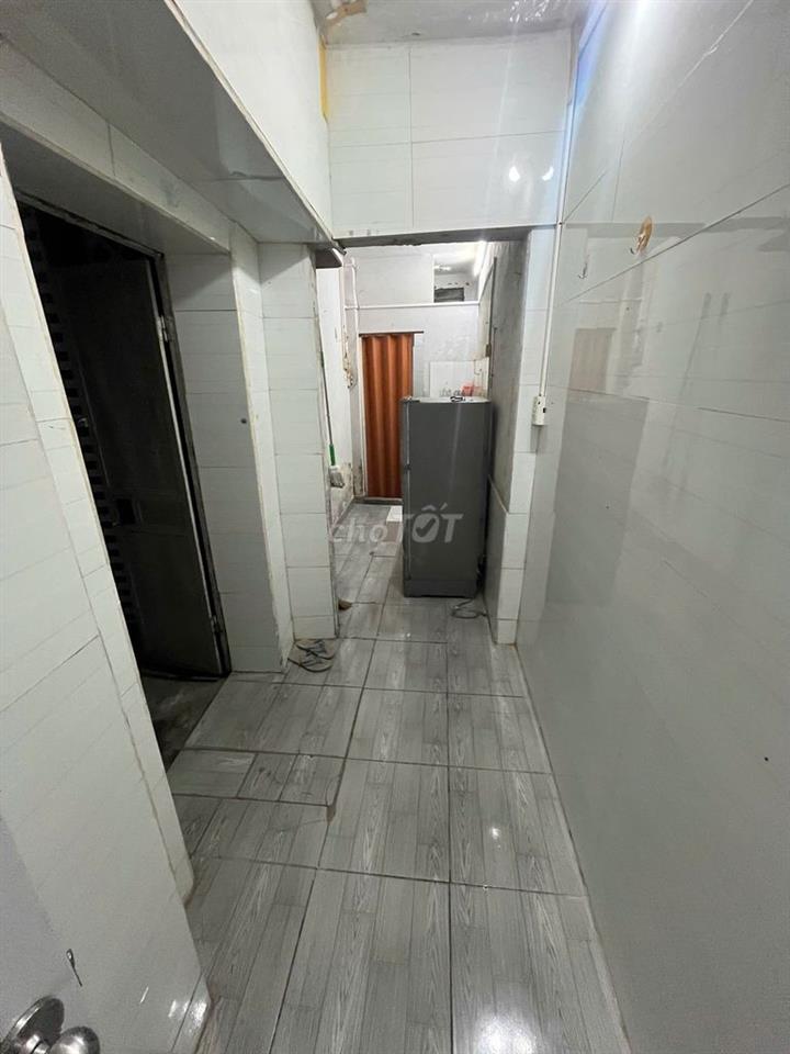 Cho thuê nhà phố Hồng Mai ngõ 107 25m2x2 tầng khép kín, tiện nghi đủ.