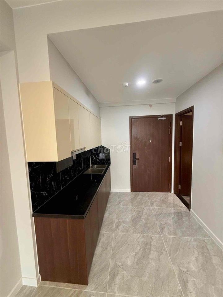chính chủ cần bán căn hộ cao cấp tặng full nội thất  lh ***