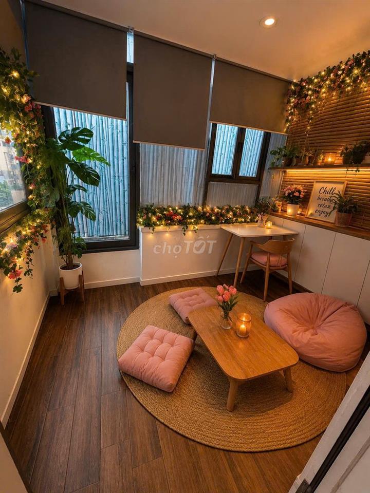 phòng nhỏ giá rẻ - thang máy tolet sịn - giá 3,5 triệu