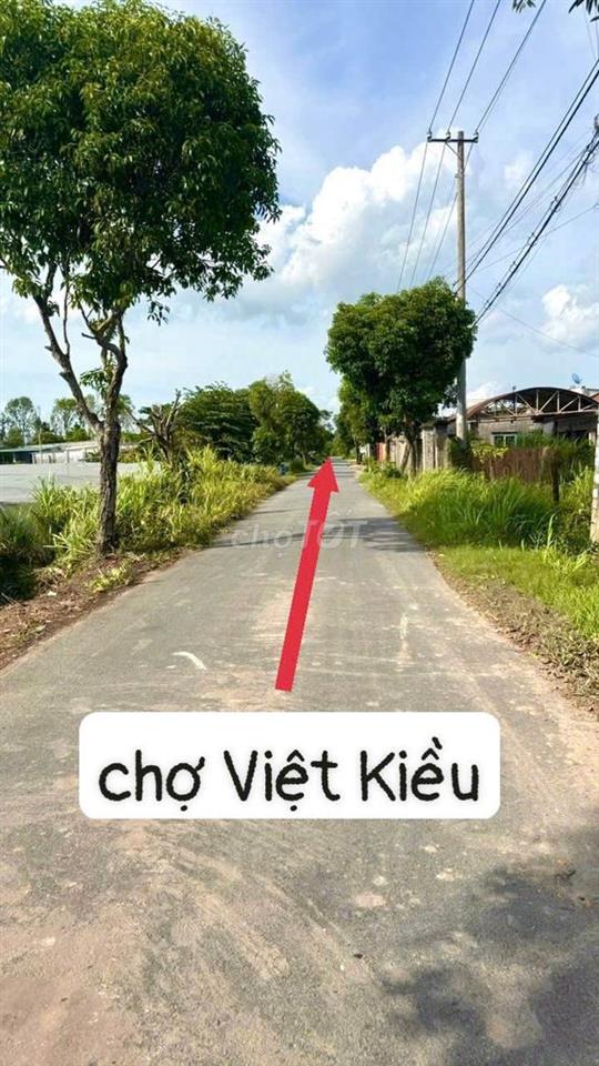 BÁN ĐẤT GẦN CHỢ VIỆT KIỀU CỦ CHI 348M2 FULL THỔ GIÁ 638 TRIỆU, BỚT LỘC