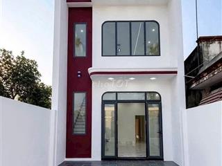 CHỦ QUEN GỬI BÁN GẤP NHÀ 217M2 HOÀN CÔNG 700 TRIỆU CÁCH QL 22 ĐÚNG 5P