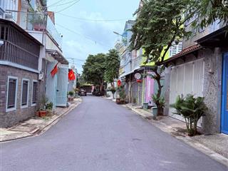 Đất 5x21m, 44tr/m2 vuông vức ,hẻm xe tải , thới tam thôn 6, hóc môn .
