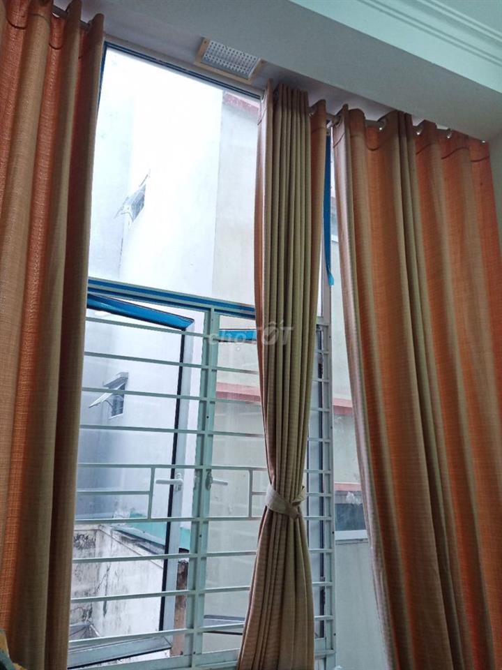 Cho thuê phòng ngõ 530 Thụy Khuê