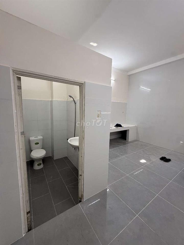 Nhà lầu cho thuê hoặc bán