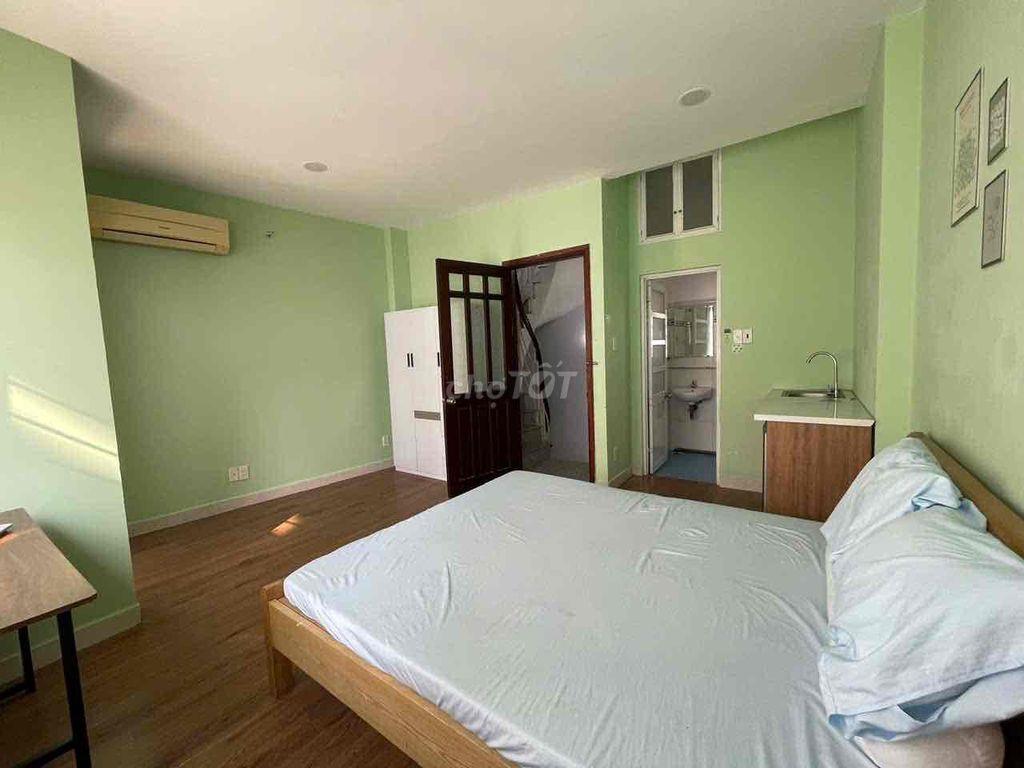 CHÍNH CHỦ CHO THUÊ PHÒNG FULL NỘI THẤT QUẬN 1