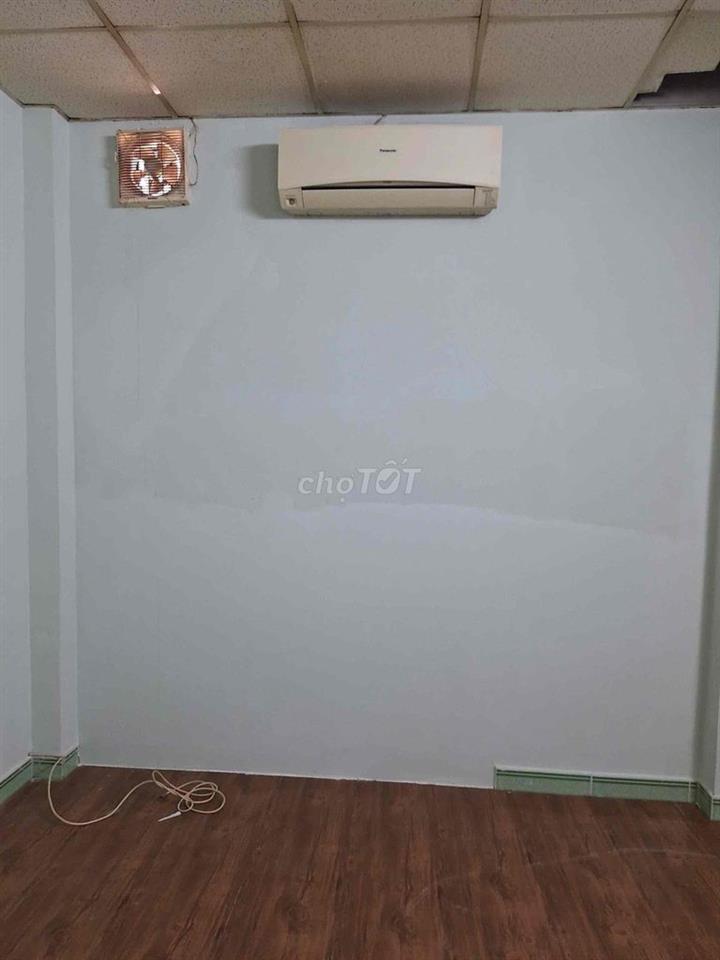 Cho thuê phòng trọ 20m2 LHP