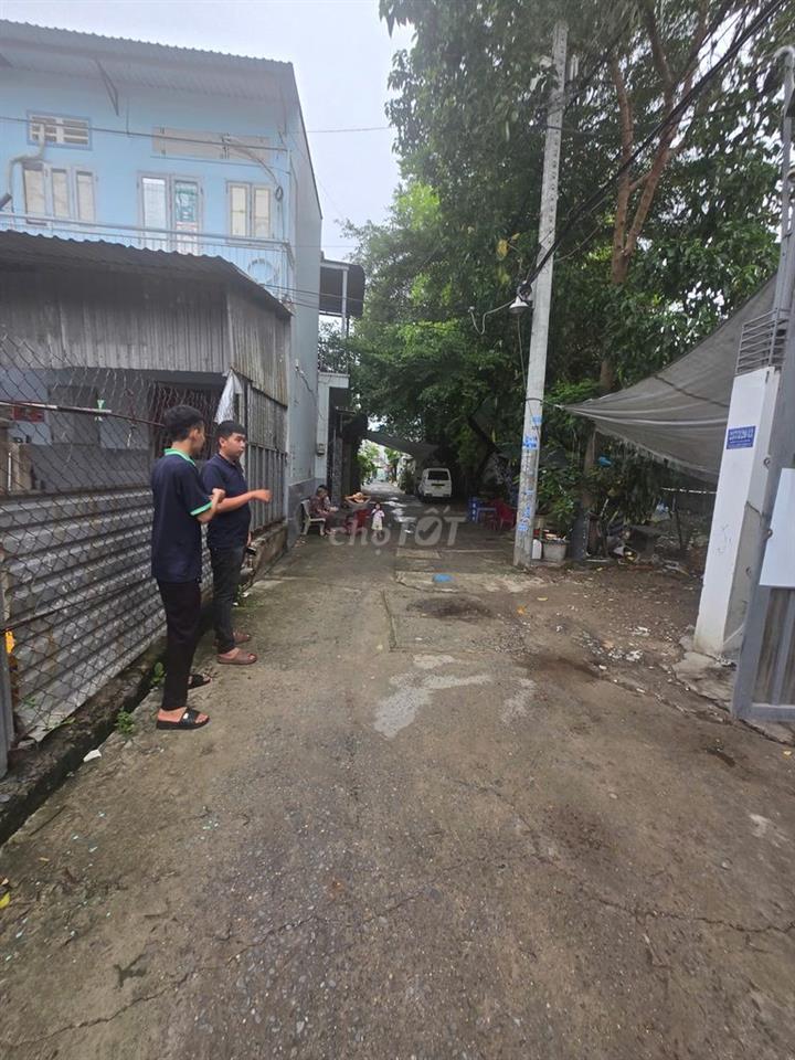 CHO THUÊ NHÀ XƯỞNG 12