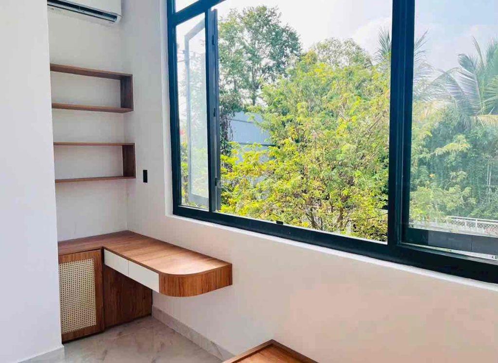 Nhà Chánh Nghĩa đẹp, mới cần chuyển nhượng chủ mới
