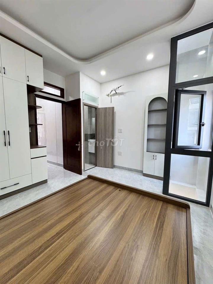 BÁN GẤP NHÀ PHỐ 5x12 HẺM MẶT TIỀN ĐƯỜNG BÌNH TRỊ ĐÔNG