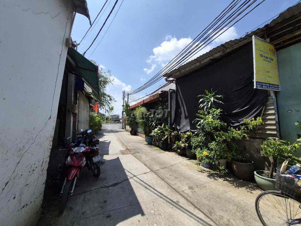 Khách cần ra đi nhà xưởng kinh doanh giá cả thương lượng