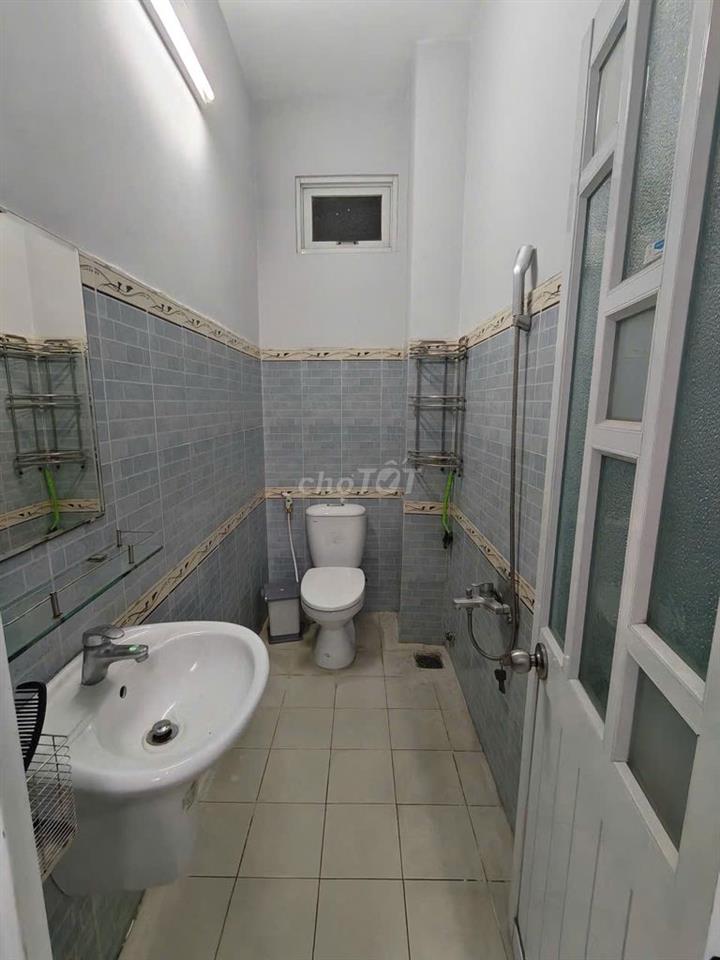CHO THUÊ NHÀ PHẠM VĂN CHIÊU – GÒ VẤP | 4x20M | 4PN | 5WC | 18 TRIỆU