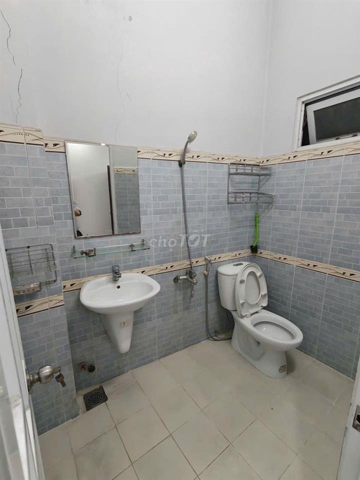 CHO THUÊ NHÀ PHẠM VĂN CHIÊU – GÒ VẤP | 4x20M | 4PN | 5WC | 18 TRIỆU