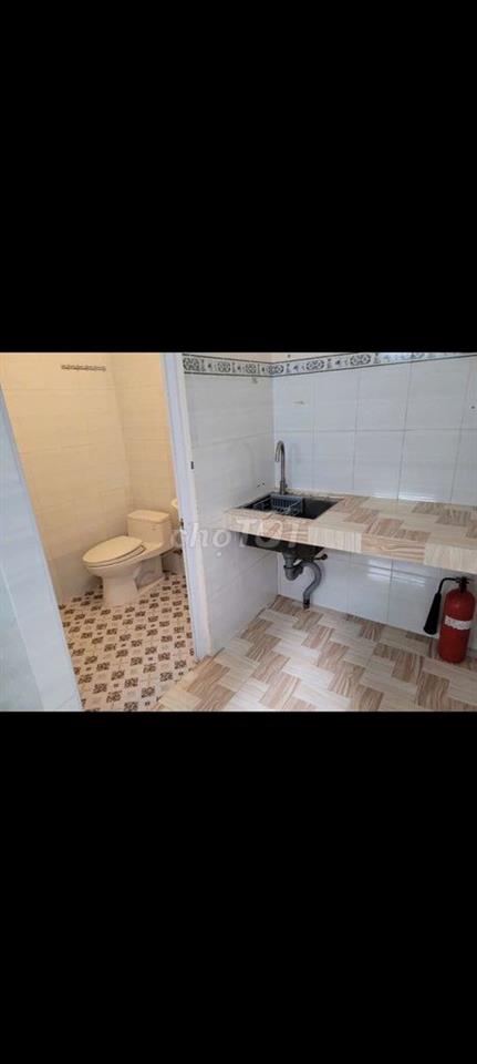 Bán đất tặng 4 phòng trọ hẻm xe hơi ngay trường Phan Chu Trinh