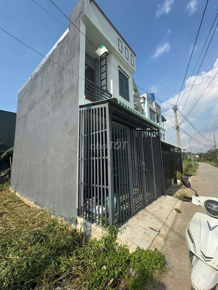 Bán đất xây nhà ở 250tr cách chợ Mỹ Hạnh Nam 500m