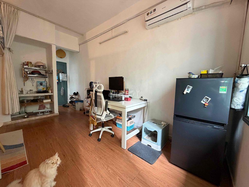 Studio chung cư Nguyễn Thái Bình Q1