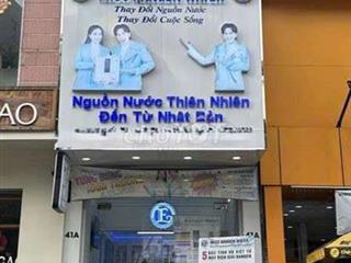 Cho thuê nhà mặt tiền quận 1