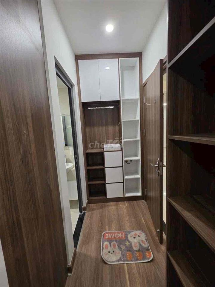 xách va li vô ở