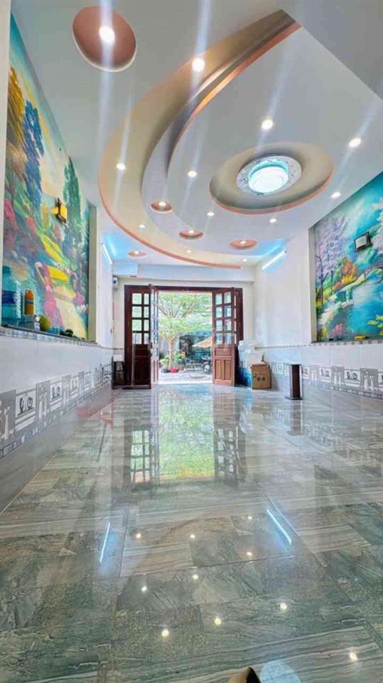Nhà 65 m2,  MT 4 tầng , KDC Bông Sao giá nhỉnh 11 tỷ thương lượng.