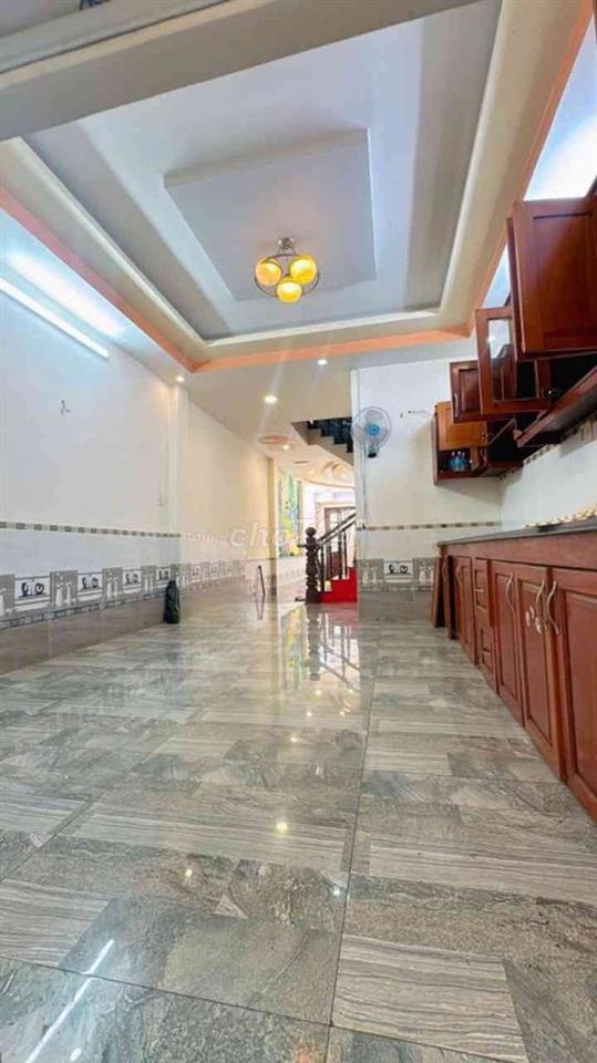 Nhà 65 m2,  MT 4 tầng , KDC Bông Sao giá nhỉnh 11 tỷ thương lượng.