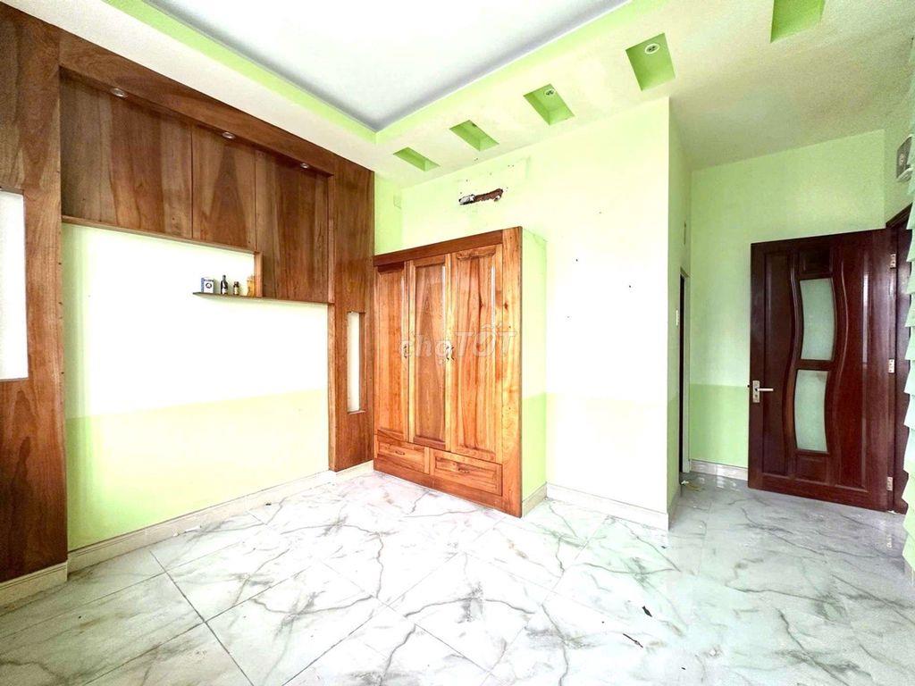 NHÀ 102 M2, PHẠM THẾ HIỂN, Q8, 3 TẦNG , 7 x14 M, NHỈNH 7 TỶ.