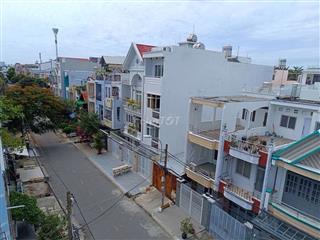 Nhà 80 m2, KDC Bình Hưng, 4 tầng, MT 4 x 20 m, chỉ 10 tỷ.