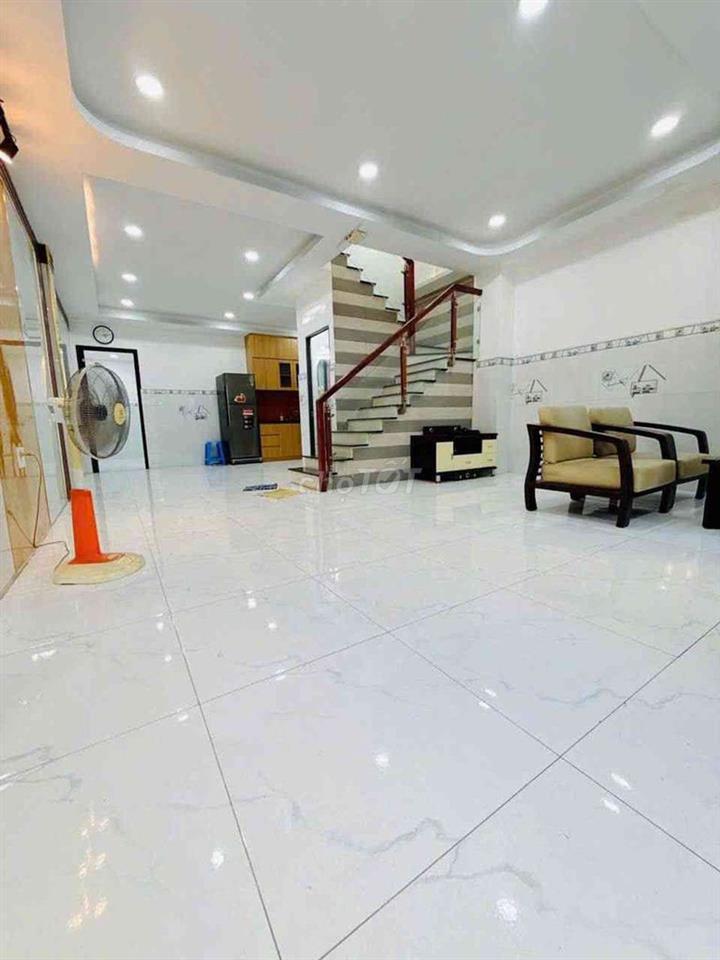 Nhà 75m2, 2 MT hẻm xe hơi, 5,5x14, Âu Dương Lân, Q8, giá nhỉnh 6 tỷ