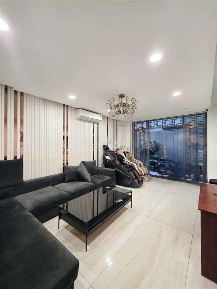 NHÀ 100M2,  5 TẦNG, HẺM XE HƠI, TRẦN HƯNG ĐẠO, QUẬN 5  - 23 TỶ TL.