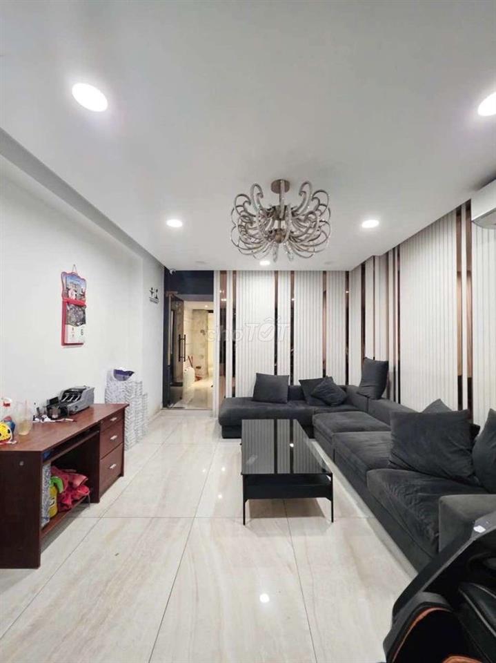 NHÀ 100M2,  5 TẦNG, HẺM XE HƠI, TRẦN HƯNG ĐẠO, QUẬN 5  - 23 TỶ TL.