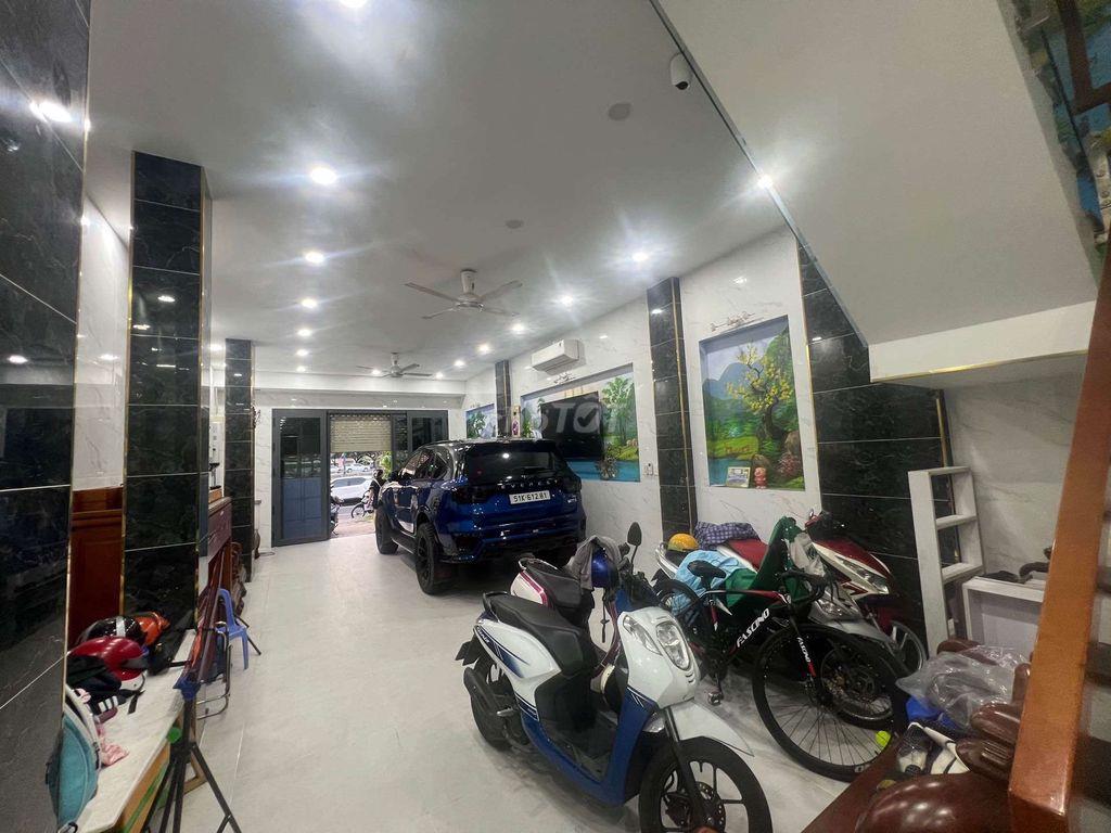 MẶT TIỀN Đ.BA ĐÌNH Q8 - DT KHỦNG 106m2 - 7 TẦNG - 6x19- GIÁ 25 TỶ, TL