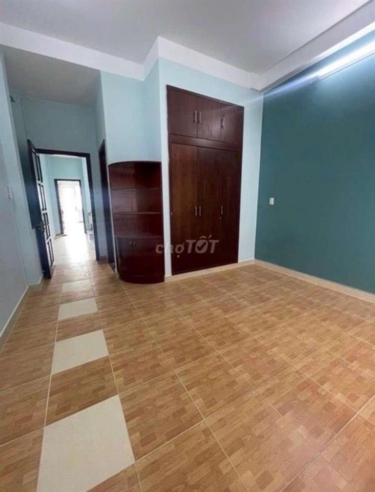 KHU HIẾM NHÀ BÁN MT 82 M2, 4 TẦNG, TRẦN THỊ NGÔI, QUẬN 8, CHỈ 16 TỶ TL