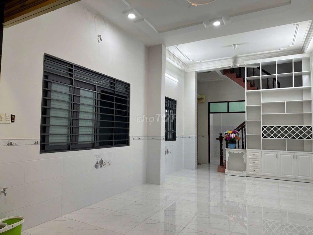 Nhà 48 m2, quận 6, gốc 3 MT gần chợ Bình Tây, 4 x12 m, nhỉnh 10 tỷ