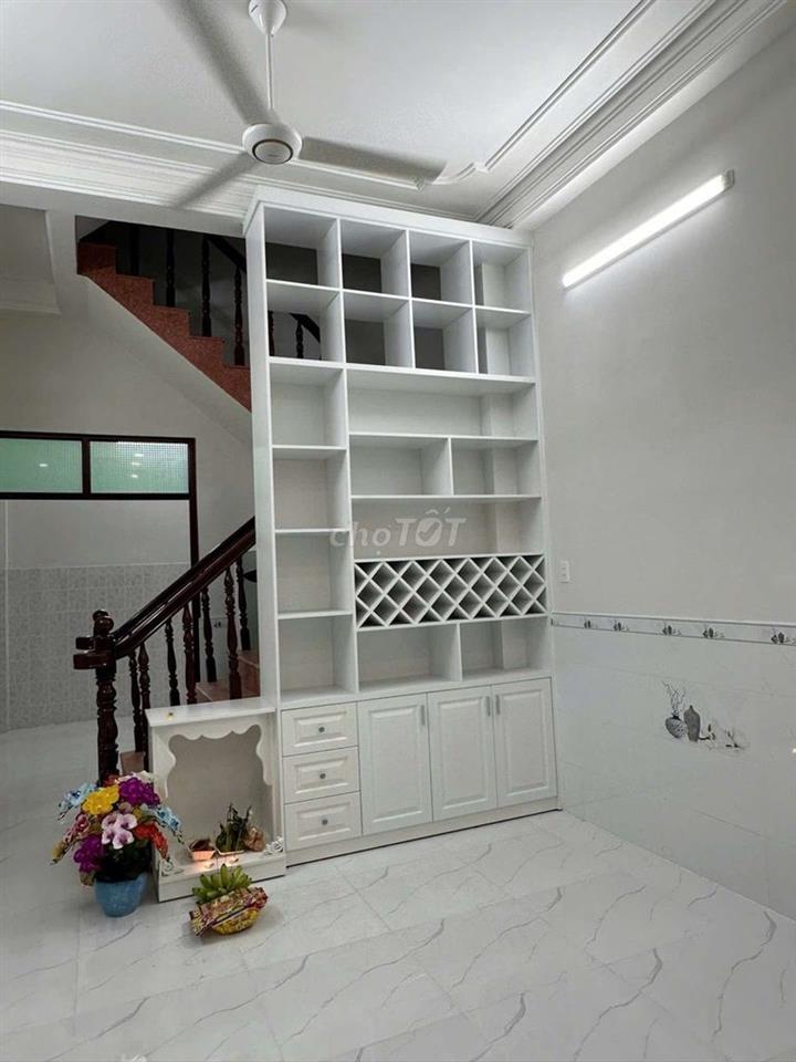 Nhà 48 m2, quận 6, gốc 3 MT gần chợ Bình Tây, 4 x12 m, nhỉnh 10 tỷ
