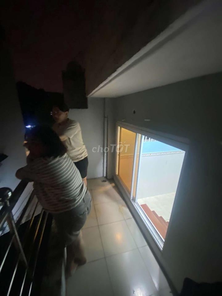 Chính Chủ cho thuê nhà nguyên căn Ni Sư Huỳnh Liên 