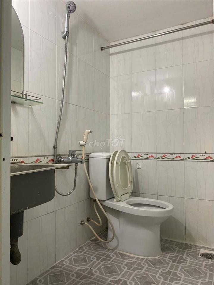PHÒNG TRỌ CÓ GÁC & CỬA SỔ THOÁNG MÁT - FREE ĐỂ XE