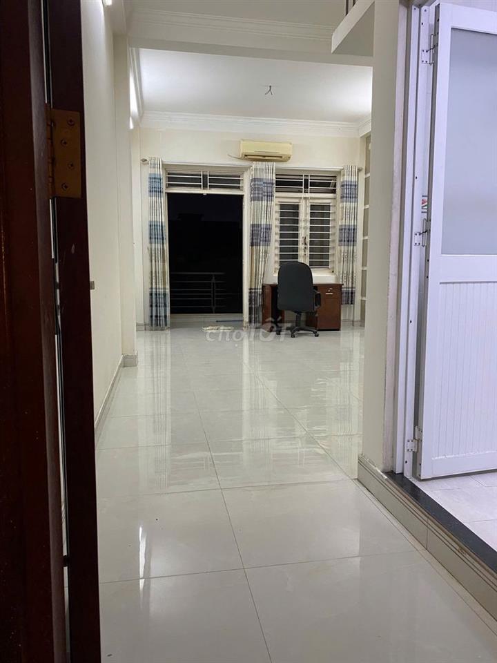 Phòng Trọ 50m2 BAN CÔNG GÁC XÉP gần Cộng Hòa, P Tân Bình
