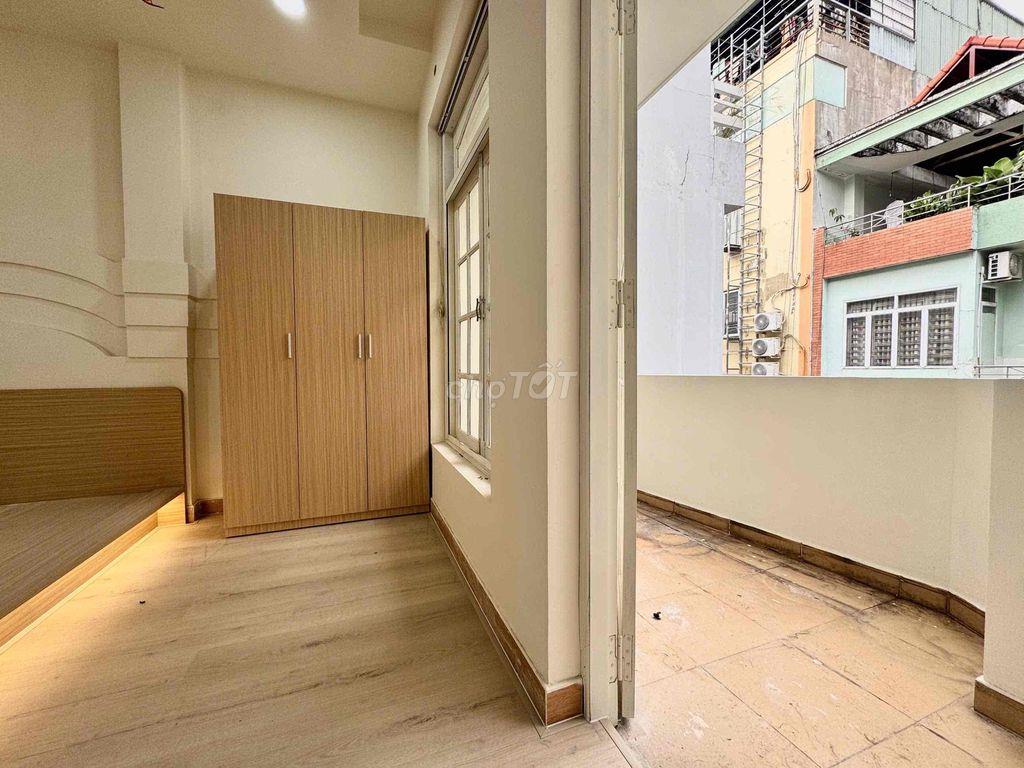 CĂN HỘ BAN CÔNG - VINCOM CỘNG HOÀ - GẦN NGUYỄN THÁI BÌNH - NHÀ FULL NT