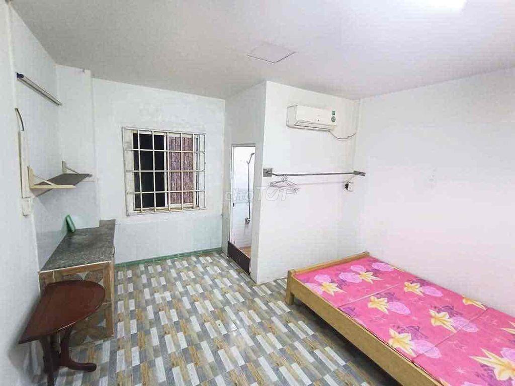 PHÒNG TRỌ GIÁ RẺ CÁCH ĐH CÔNG THƯƠNG 5P, DTICH 20m2, Giá chỉ từ 2TR5