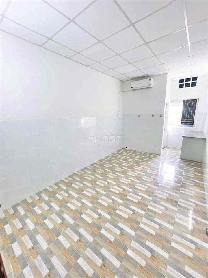 PHÒNG TRỌ GIÁ RẺ CÁCH ĐH CÔNG THƯƠNG 5P, DTICH 20m2, Giá chỉ từ 2TR5