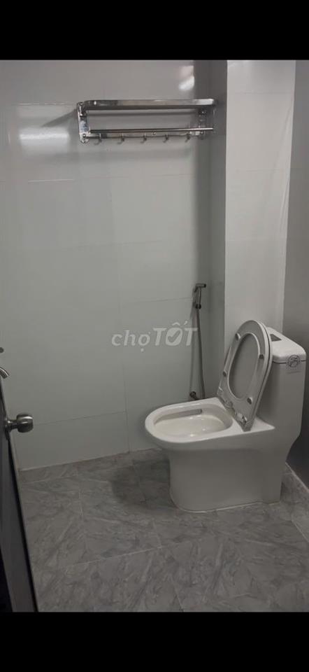 Pass phòng trọ đầu tháng 9 vào ở