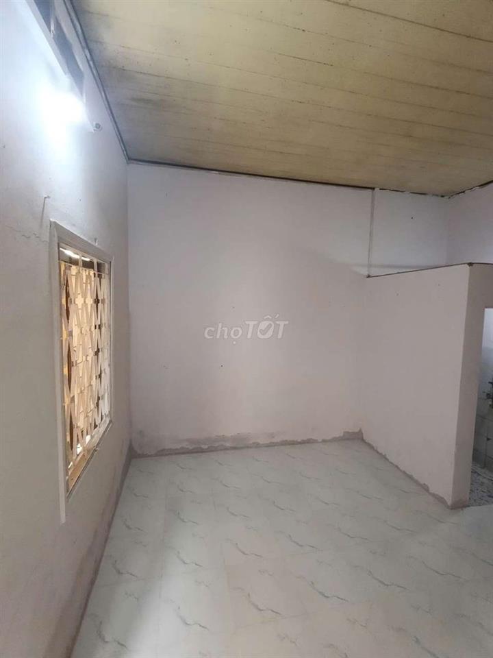 Trọ giá rẻ gần Làng Đại học
