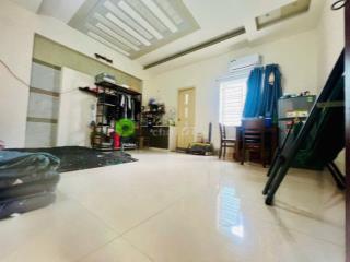 Cần pass phòng trọ như hình