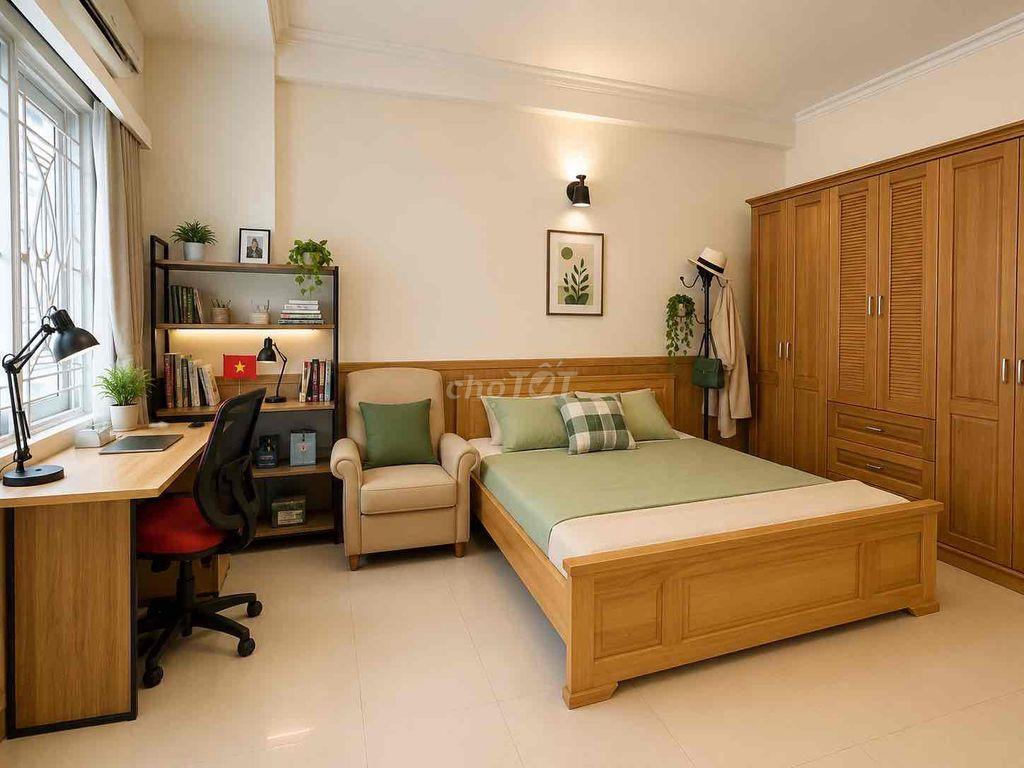 Giật Mình Sâu Sắc Khi Đến Ngôi Nhà Này - 1 bước  chạm Hồ Tây và Lotte
