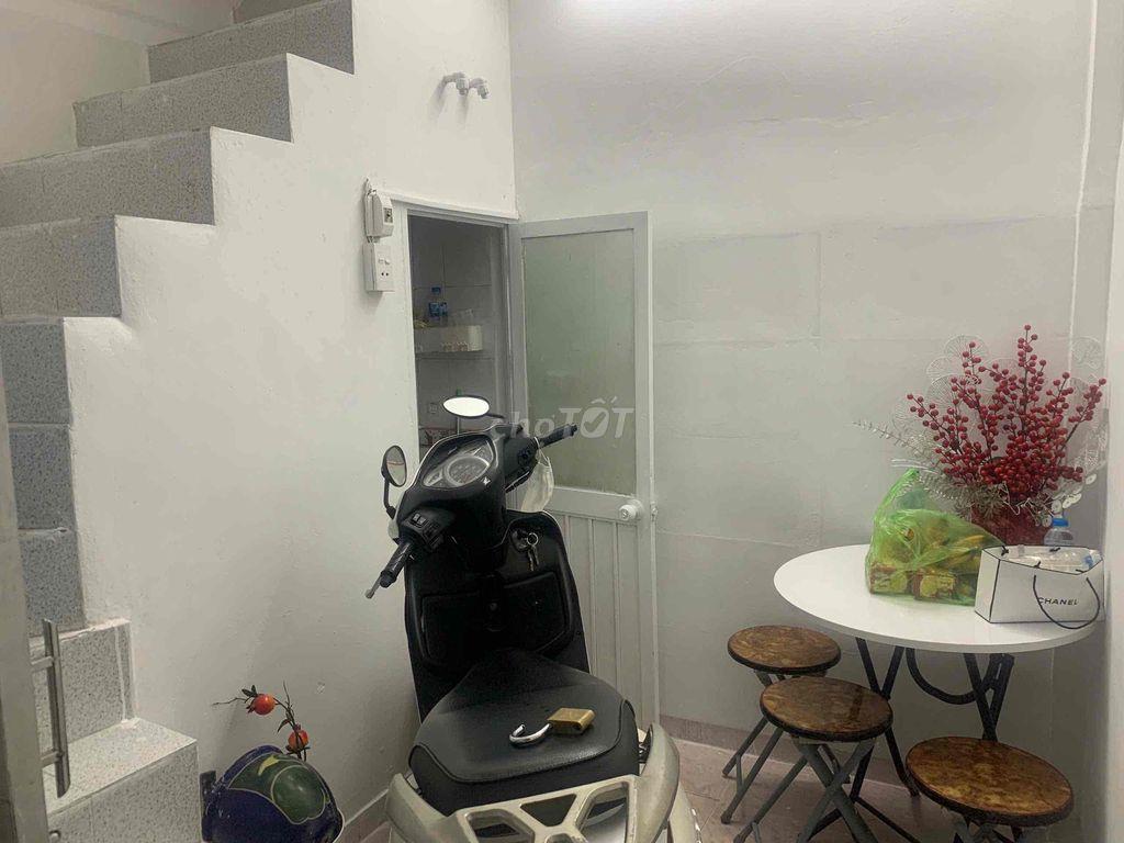 Bán nhà tại phố Khâm Thiên - Hà Nội