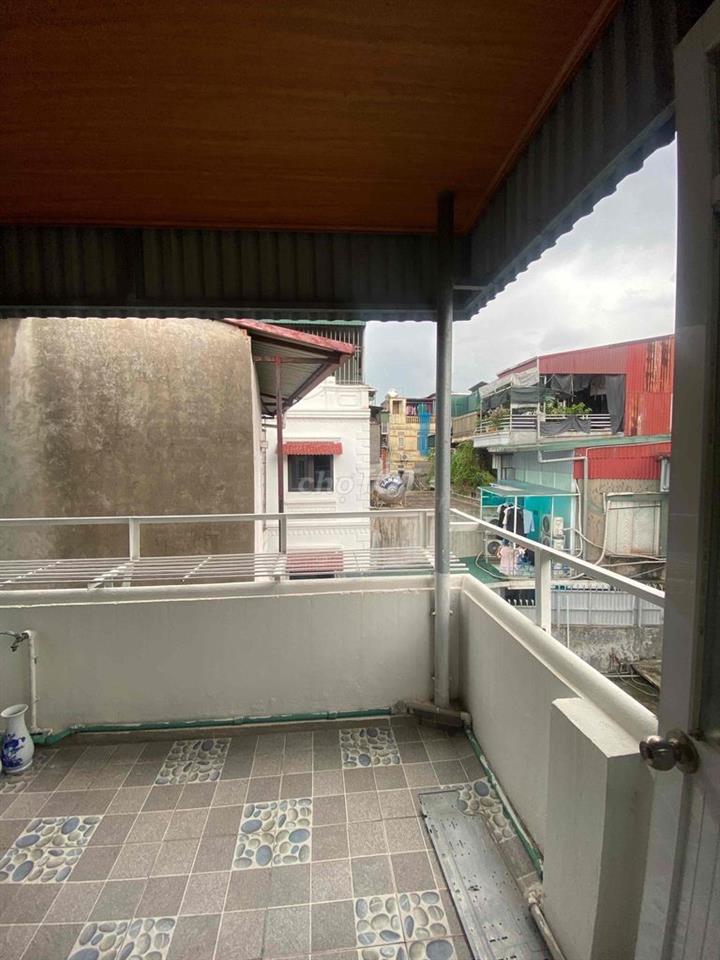 Nhà thuê cho hộ gia đình