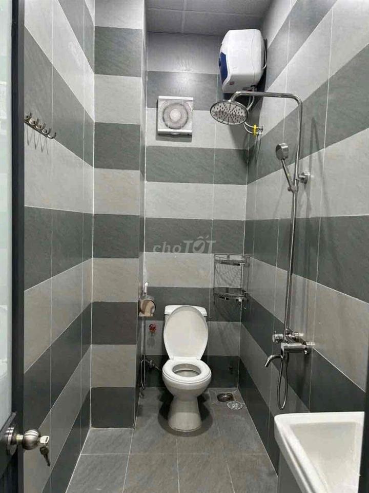 nguyễn đình chiểu nhà 2 tầng cho thuê