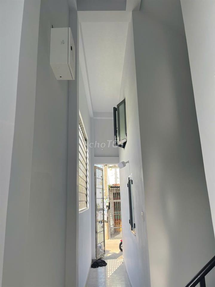 NHÀ 1 TRỆT 1 LẦU – 4 PHÒNG – TÂN BÌNH, DĨ AN – GIÁ 3,4 TỶ
