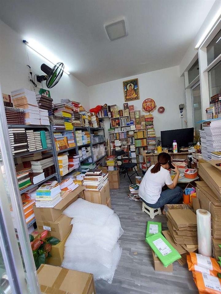 Cho thuê mặt bằng nhỏ 12m²