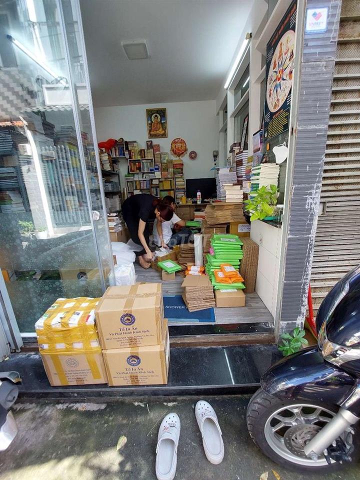 Cho thuê mặt bằng nhỏ 12m²