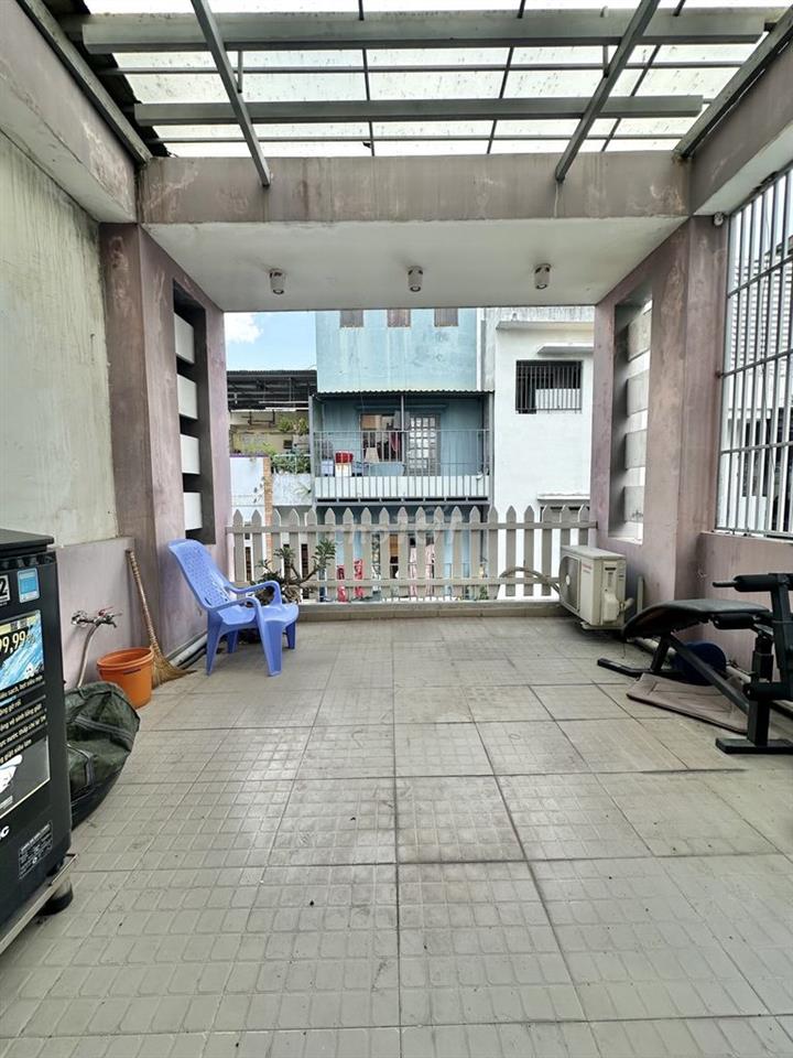 Nhà quận 10